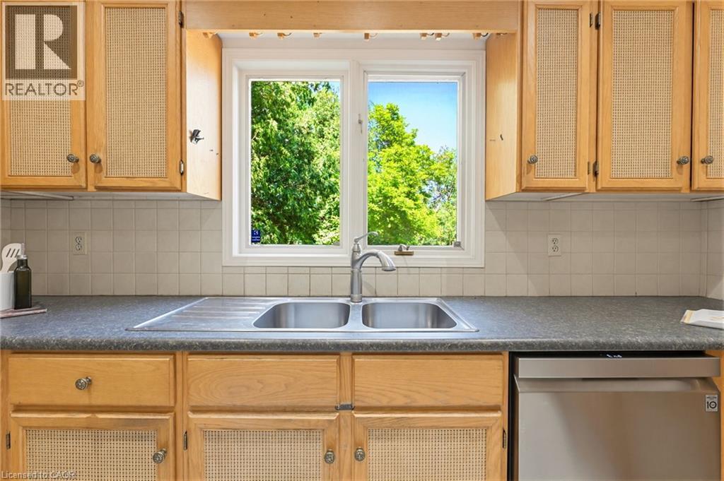 2155 Heidi Avenue, Burlington, ON