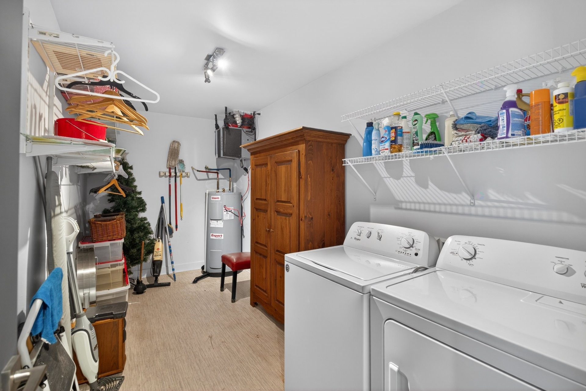 Laundry - 101-190 Ch. De La Grande-Côte, Saint-Eustache, QC
