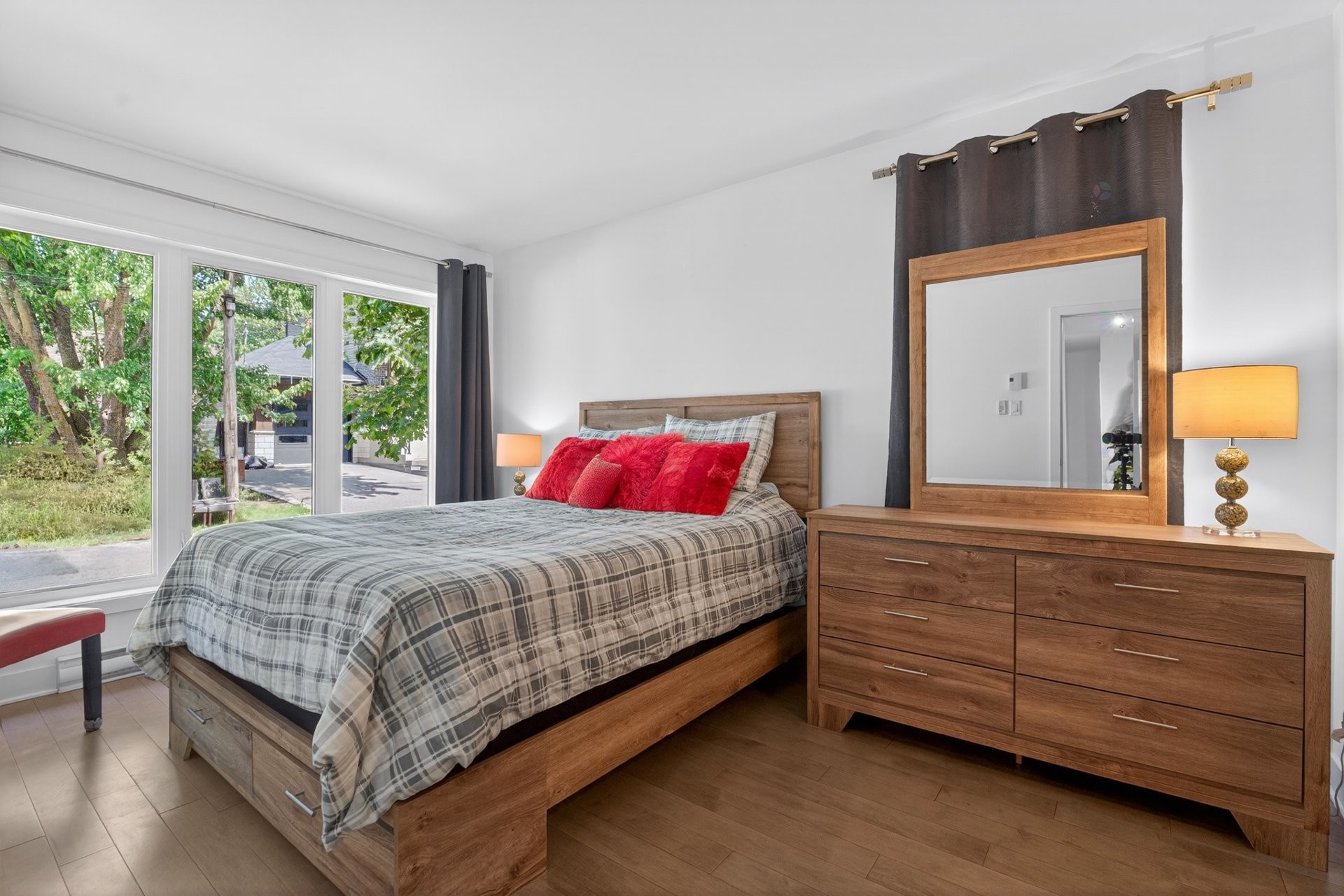 Master Bedroom - 101-190 Ch. De La Grande-Côte, Saint-Eustache, QC