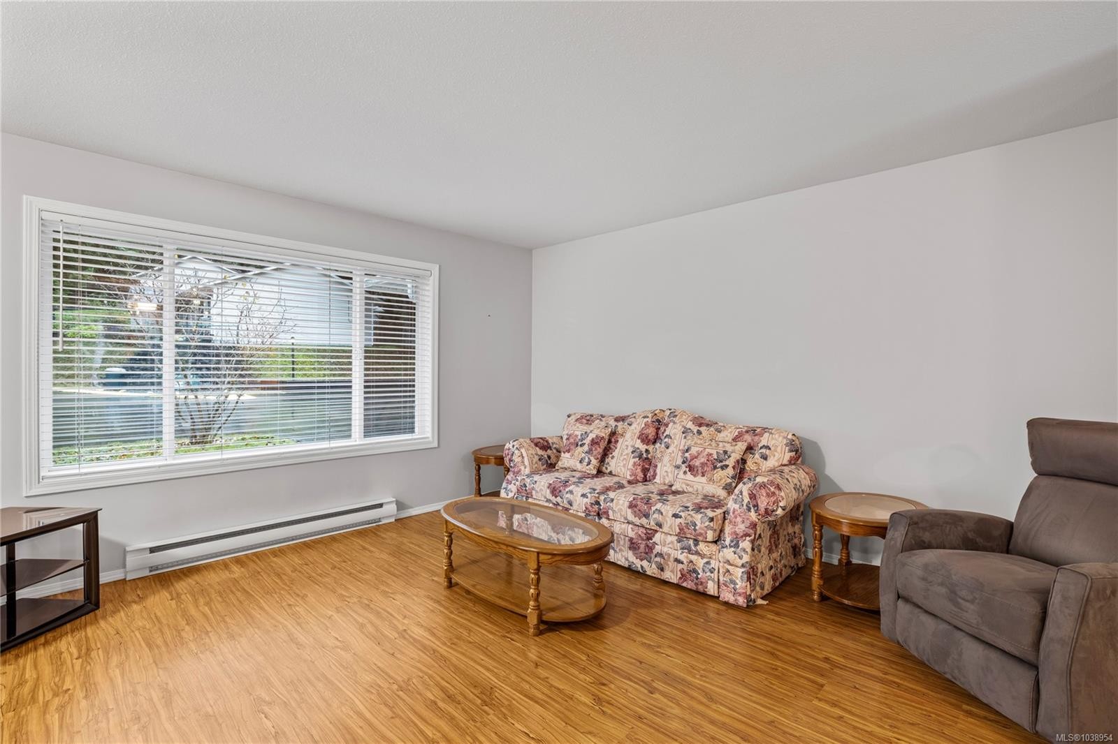 #107-3105 Rinvold Rd, Hilliers, BC