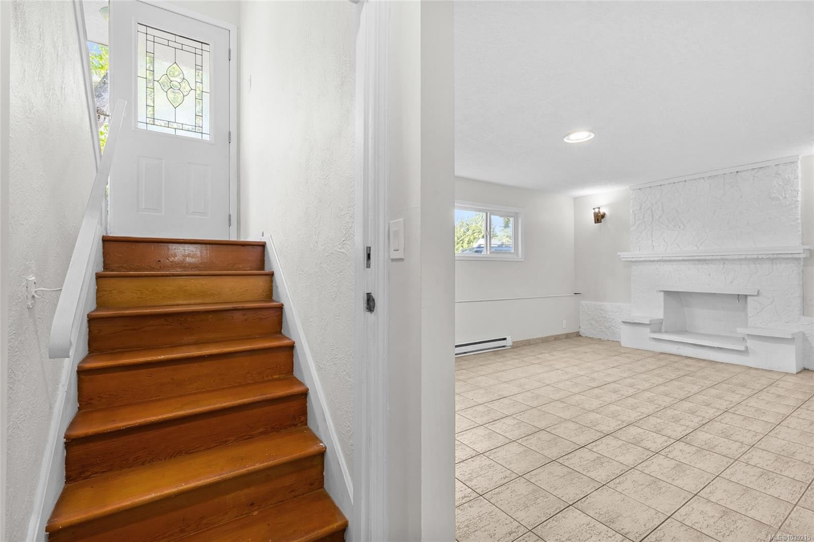 1575 Burton Ave, Victoria, BC