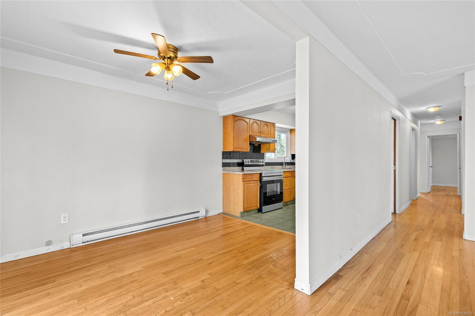 1575 Burton Ave, Victoria, BC