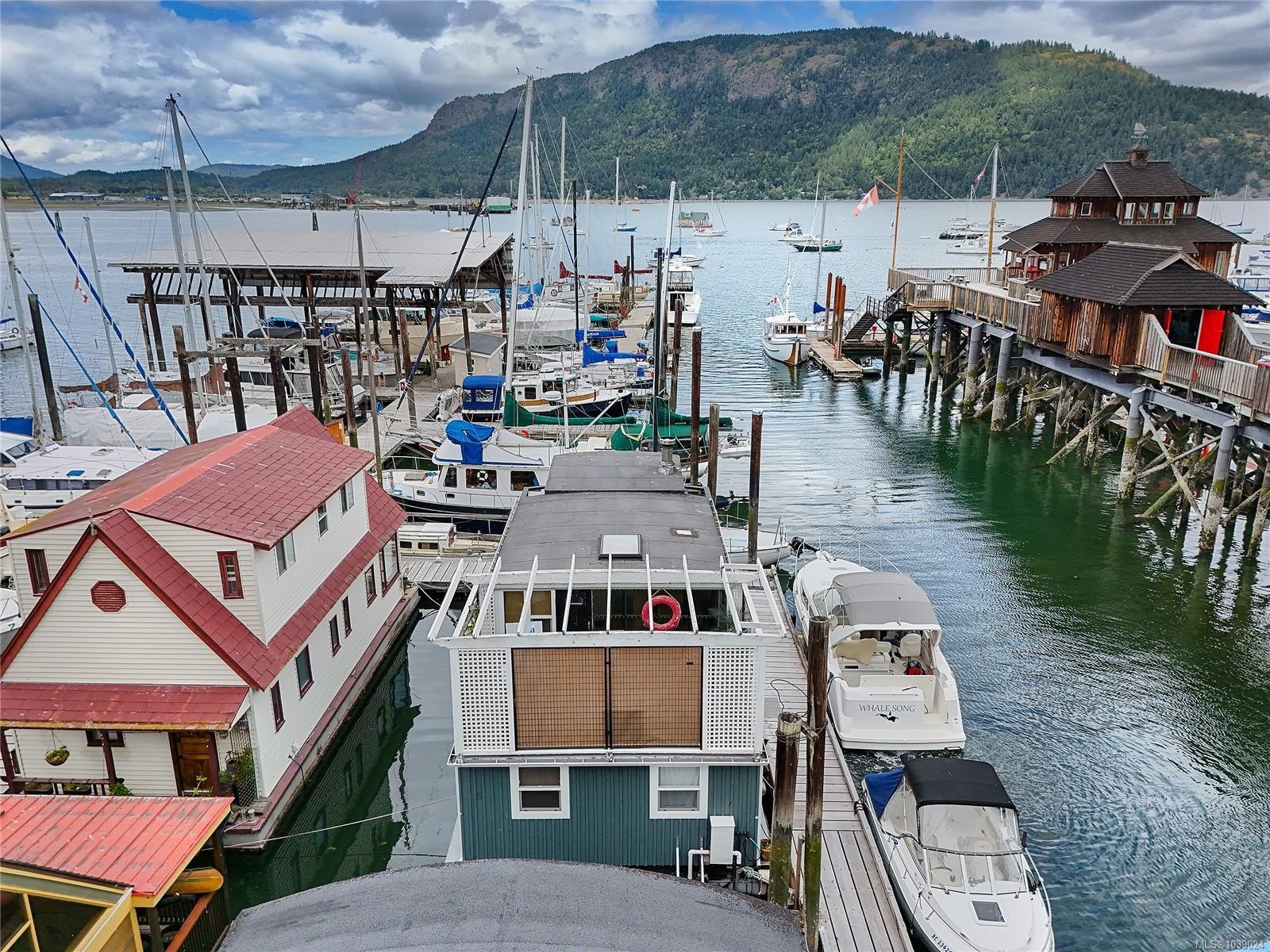 #5-1765 Cowichan Bay Rd, Cowichan Bay, BC
