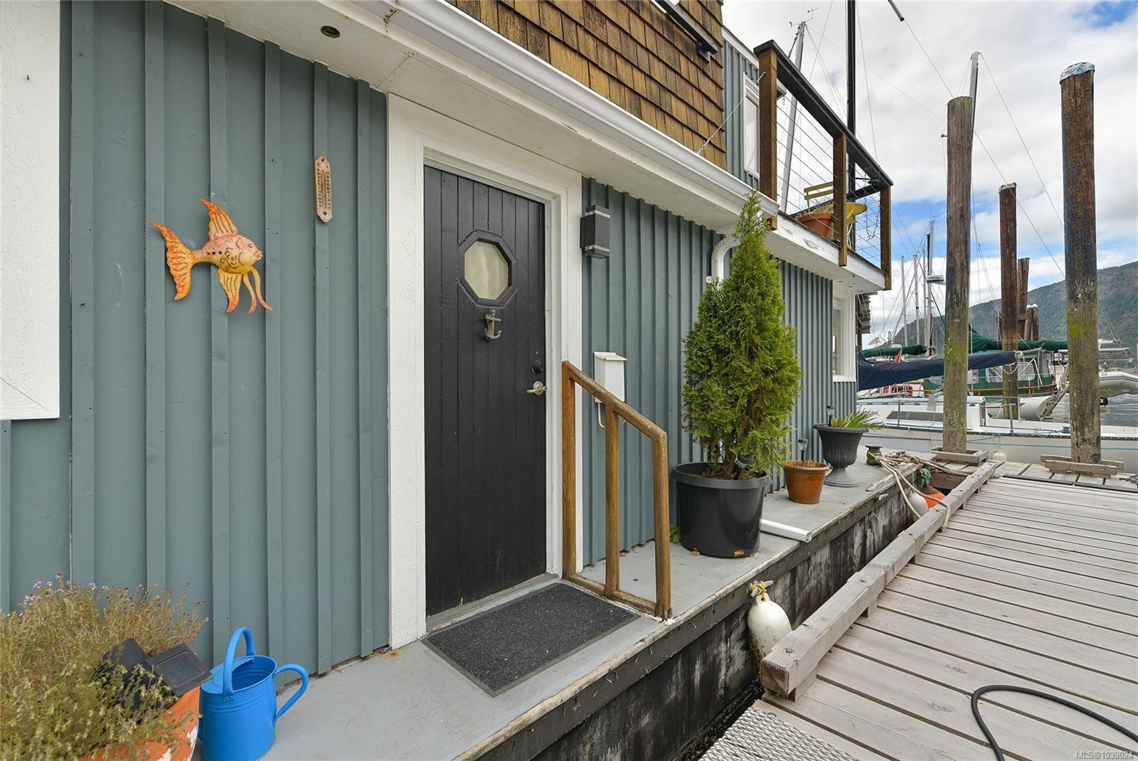 #5-1765 Cowichan Bay Rd, Cowichan Bay, BC