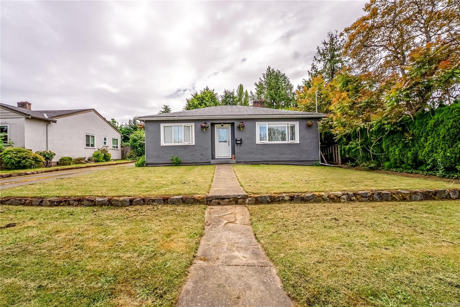 1661 Freeman Ave, Saanich, BC