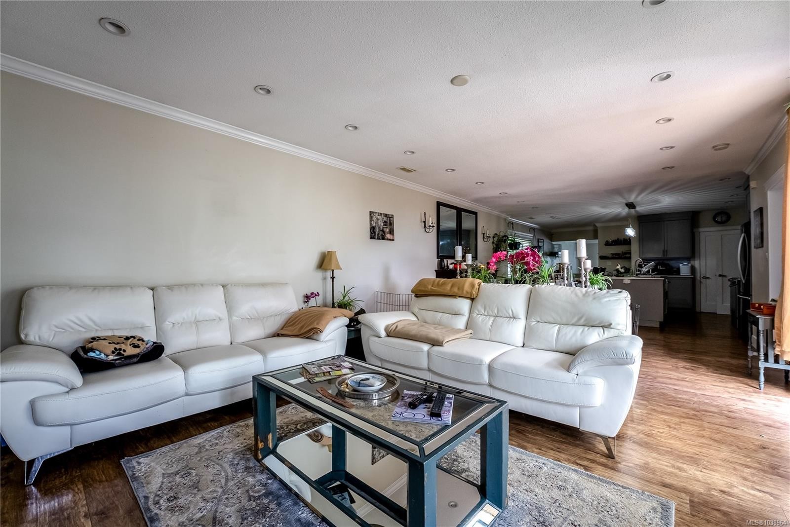1661 Freeman Ave, Saanich, BC