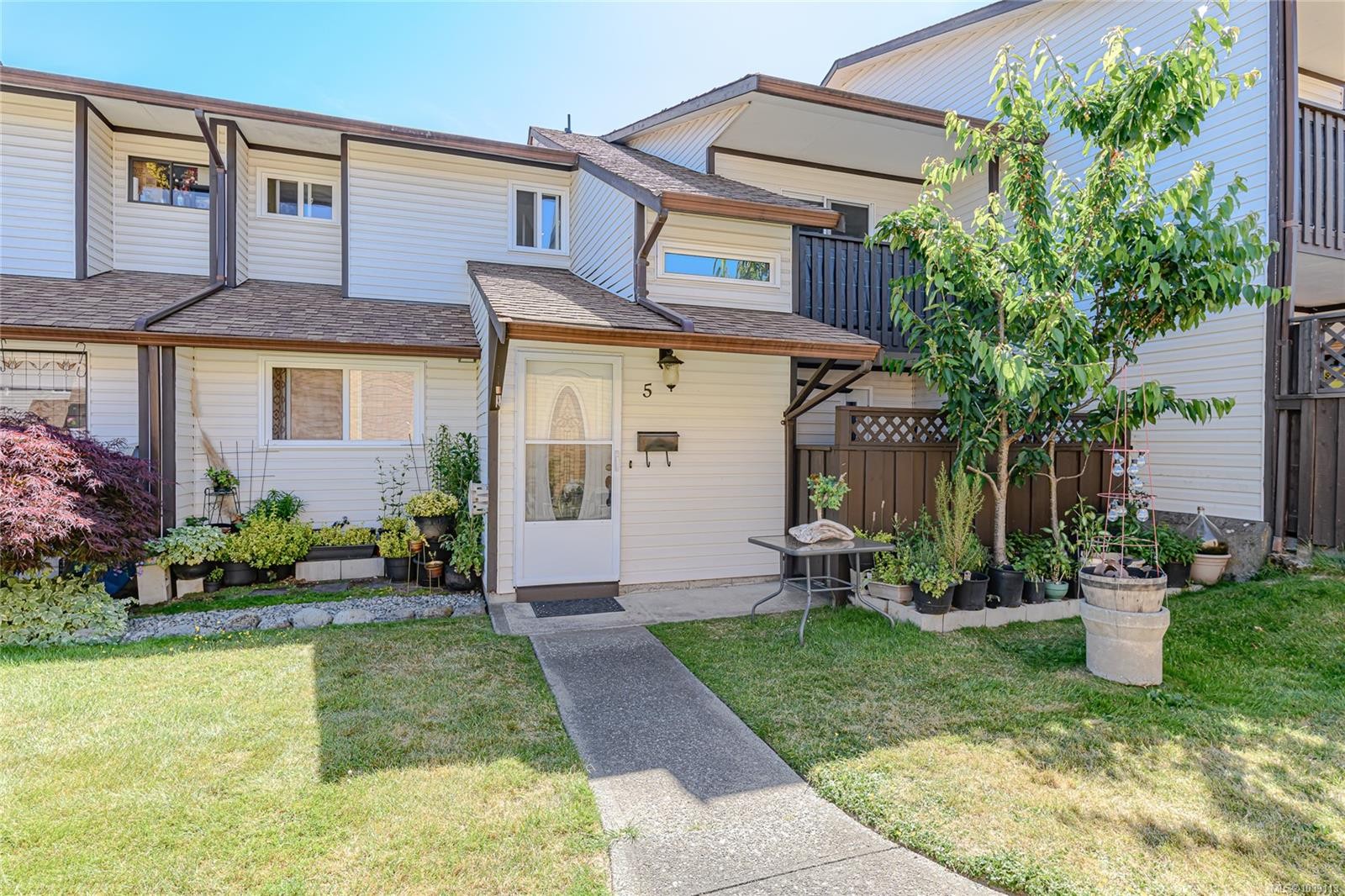 #5-1506 Admirals Rd, View Royal, BC