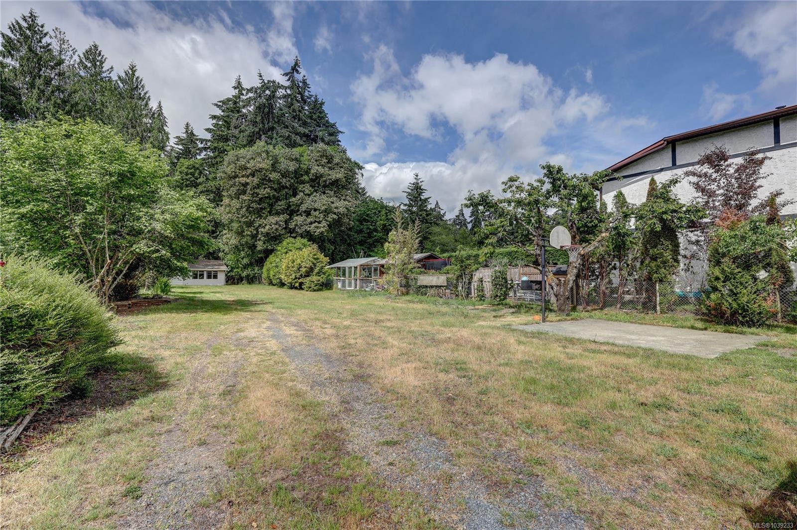 9486 Chemainus Rd, Chemainus, BC