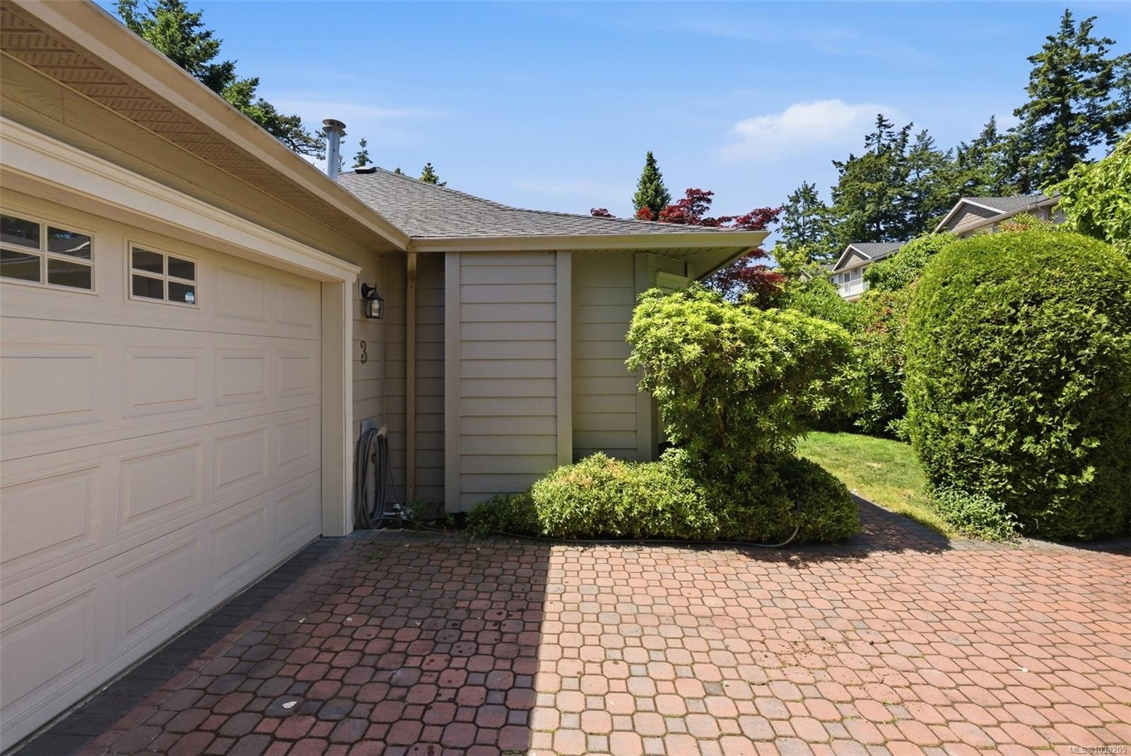 #3-118 Aldersmith Pl, View Royal, BC
