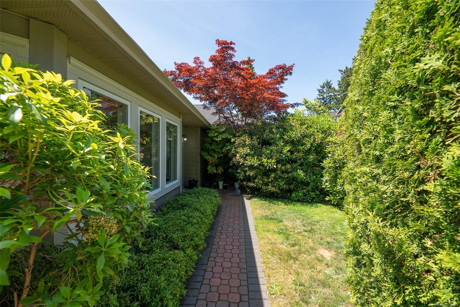 #3-118 Aldersmith Pl, View Royal, BC