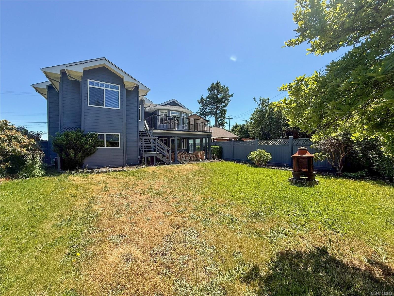 3264 Island Hwy South, Campbell River, BC