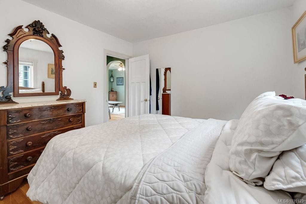 435 Davis Rd, Ladysmith, BC