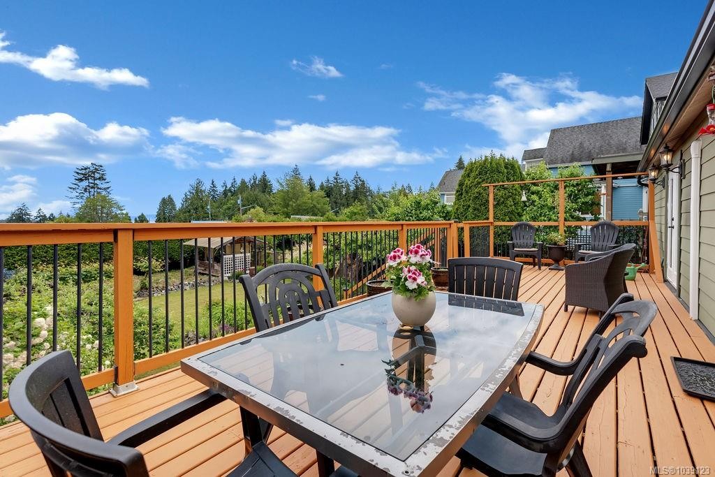 435 Davis Rd, Ladysmith, BC