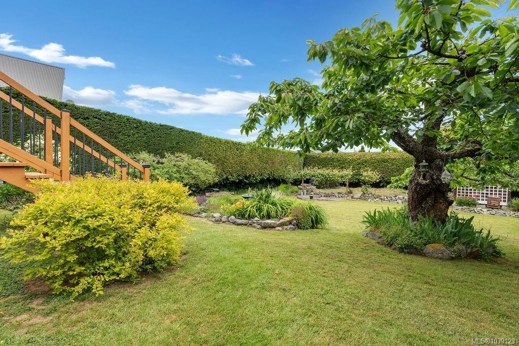 435 Davis Rd, Ladysmith, BC