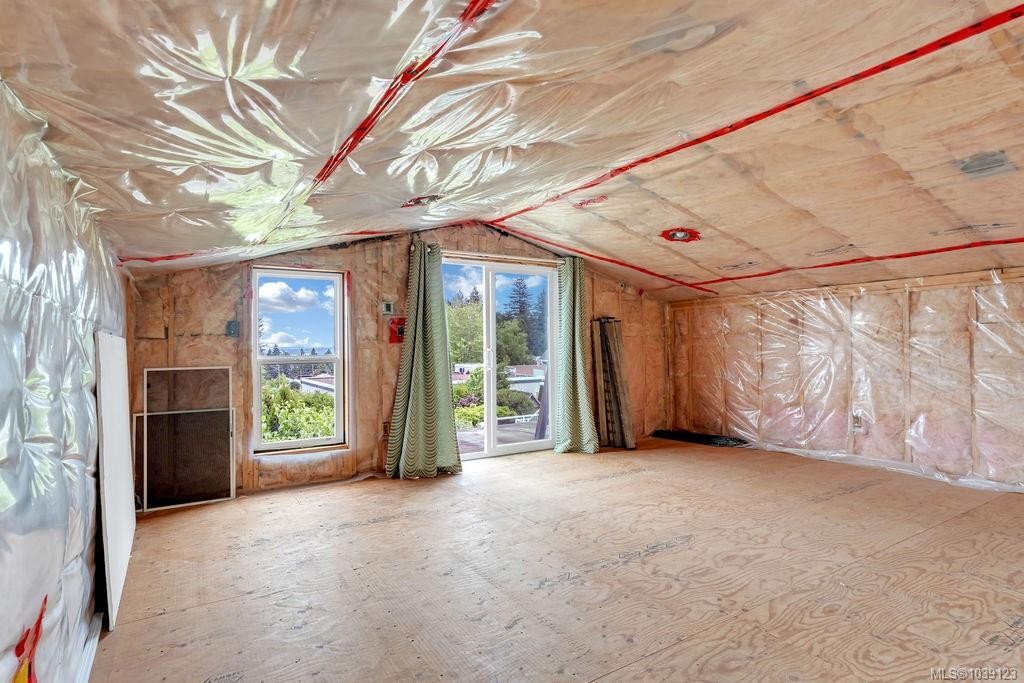 435 Davis Rd, Ladysmith, BC
