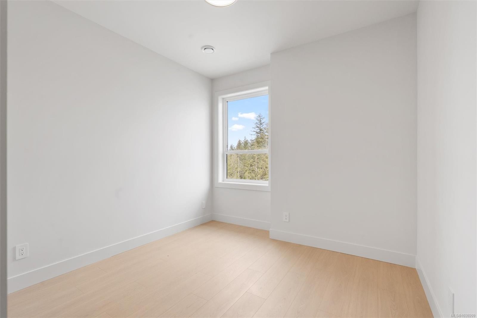2098 Kingbird Dr, Langford, BC