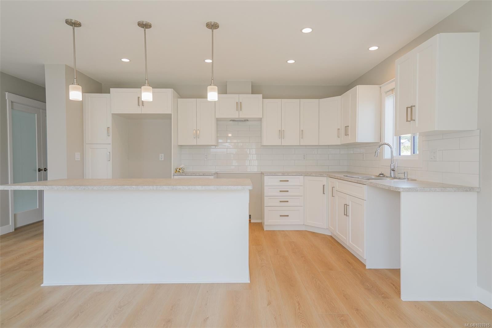 #204-5700 Pierce Rd, Port Alberni, BC