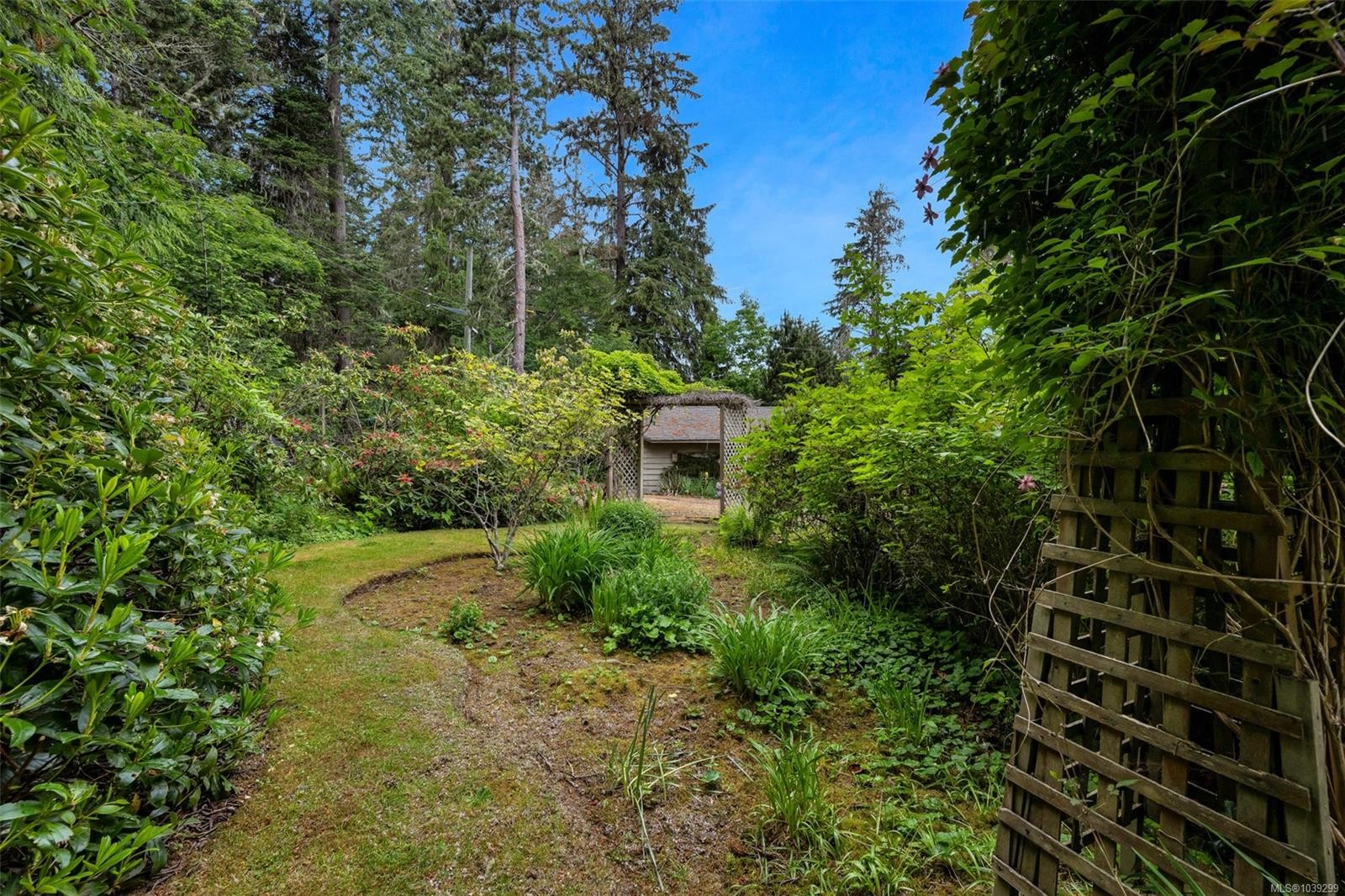 7095 Richview Dr, Sooke, BC