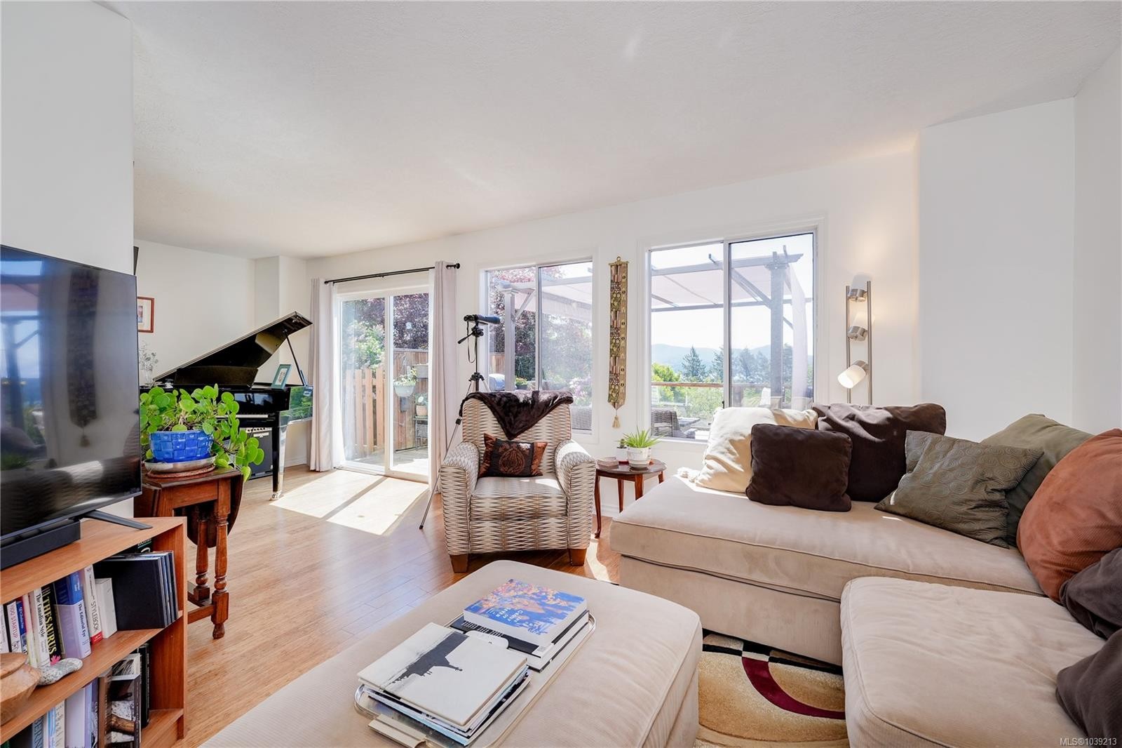 2056 Gladys Pl, Sooke, BC