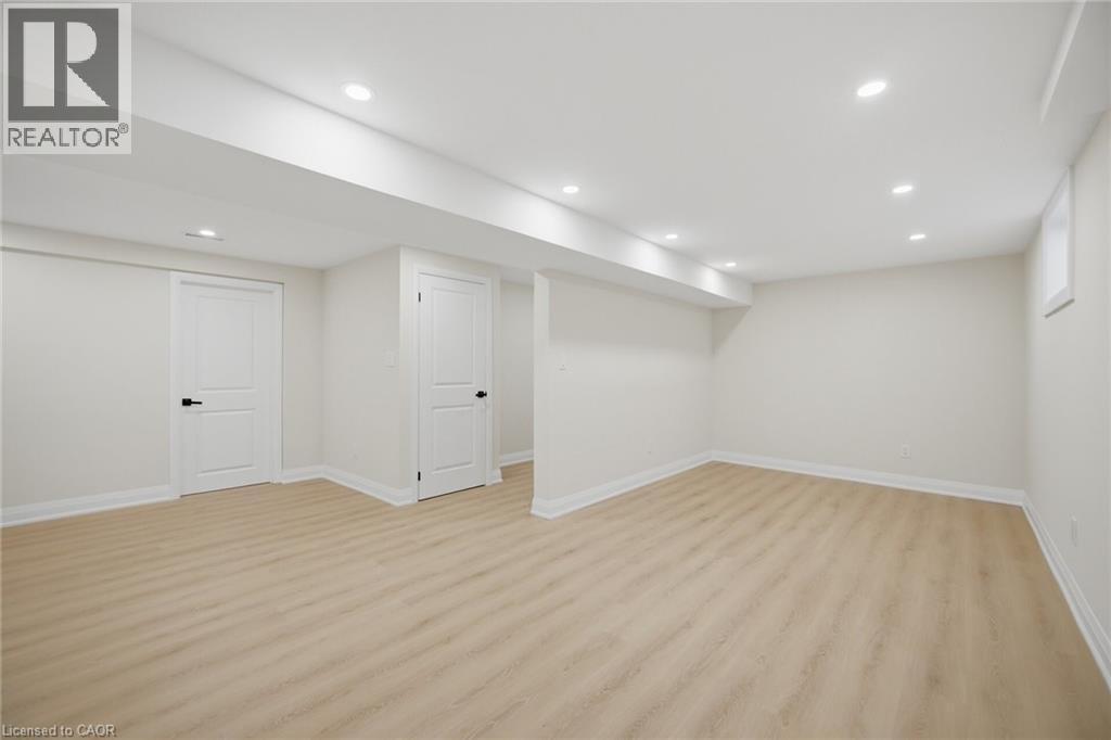 11 Wessenger Drive, Barrie, ON - Indoor