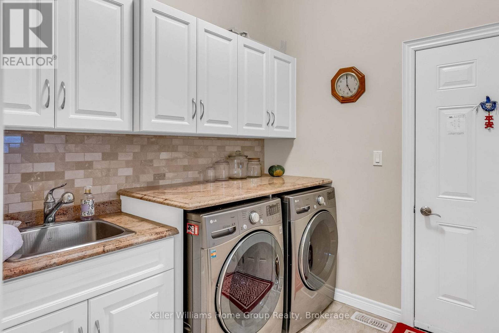 6 - 15 Valley Road, Guelph (Kortright East), ON