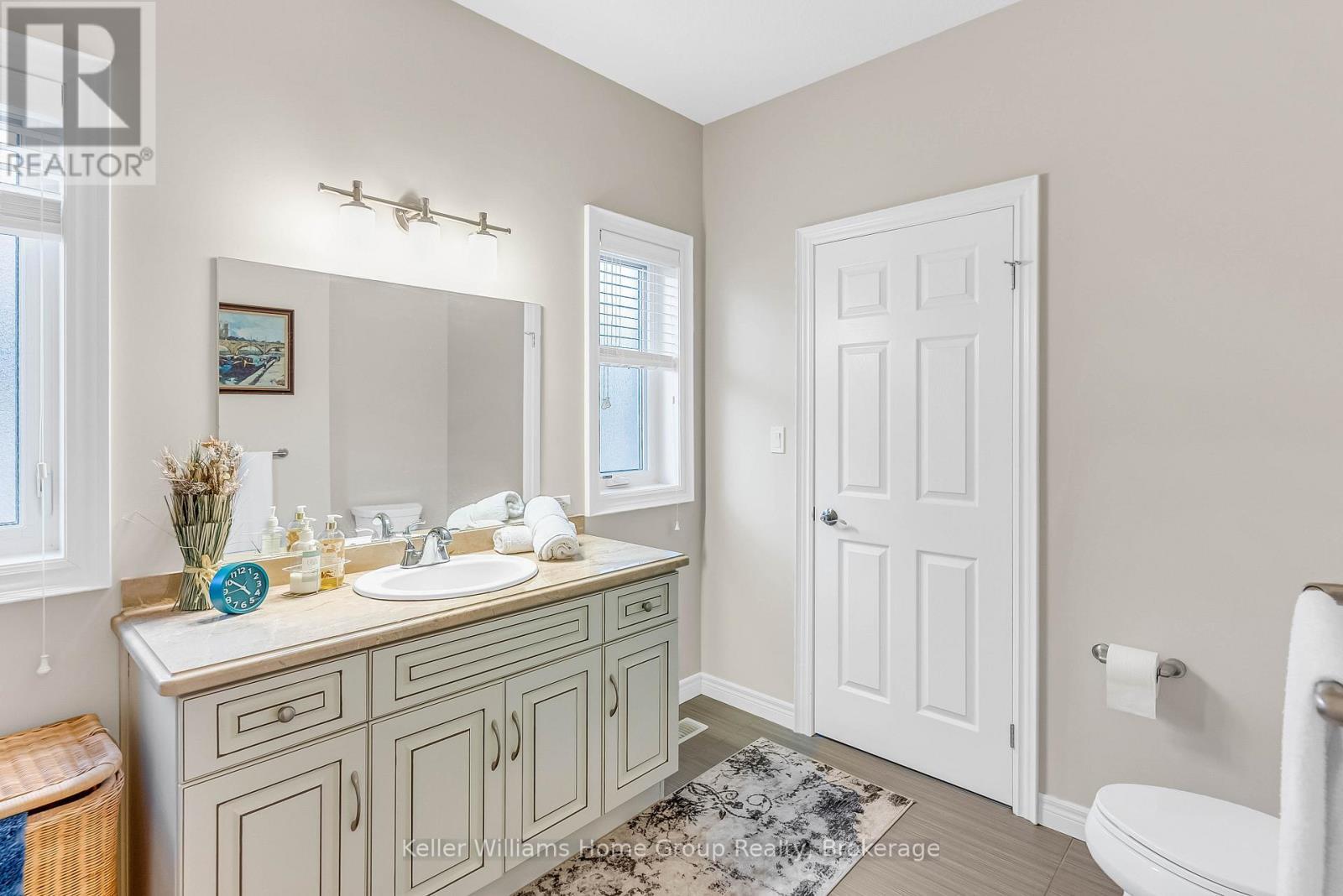 6 - 15 Valley Road, Guelph (Kortright East), ON