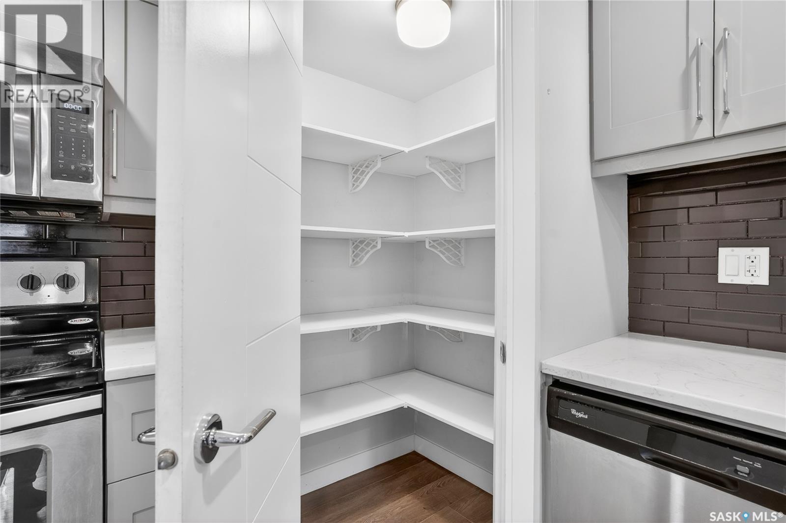 538 Fast Way, Saskatoon, SK