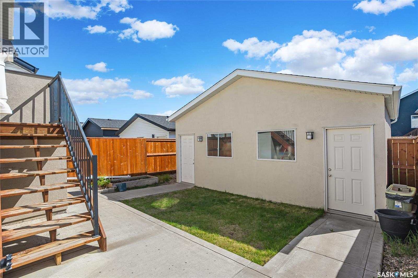 538 Fast Way, Saskatoon, SK