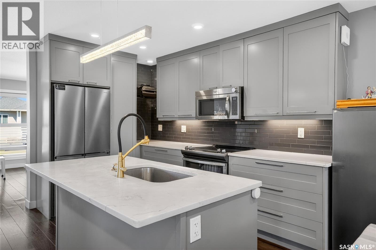 538 Fast Way, Saskatoon, SK