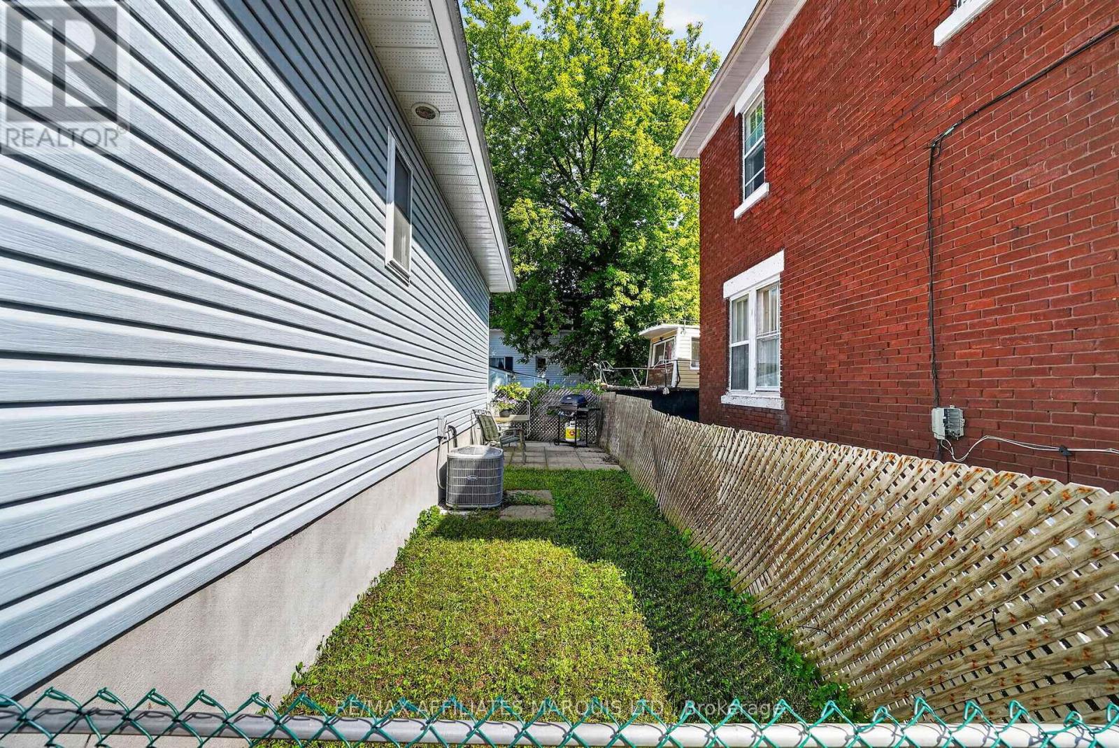 403 3Rd Street E, Cornwall, ON
