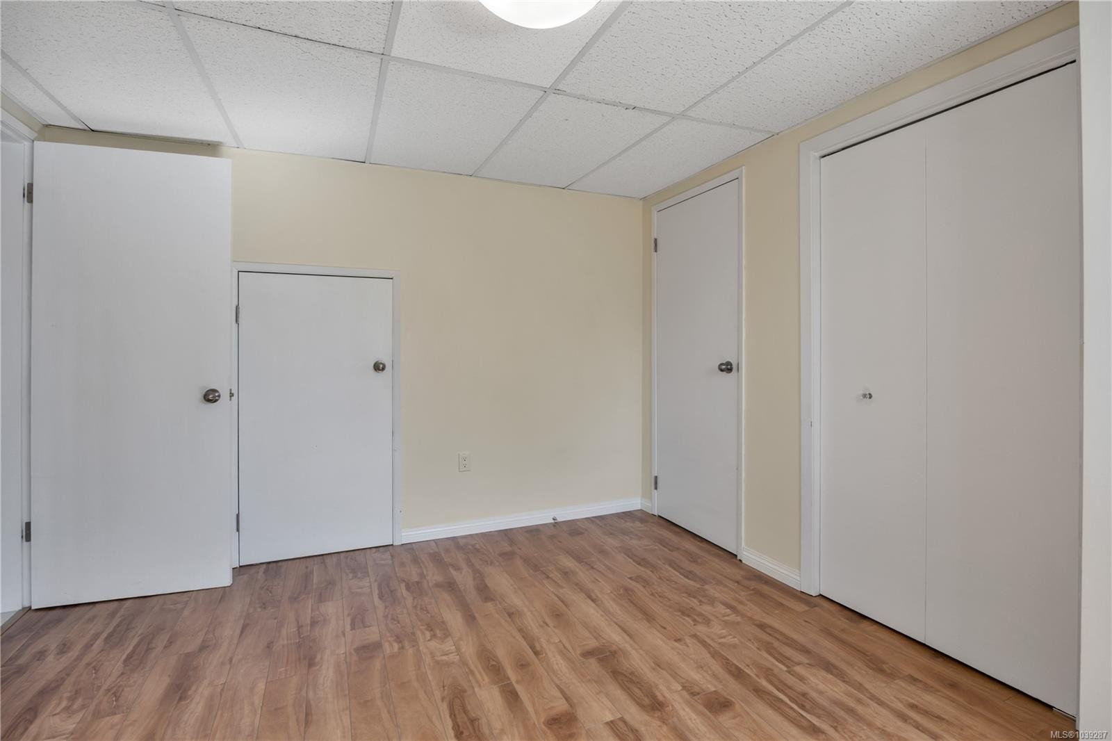 3236 Cedar Hill Rd, Saanich, BC