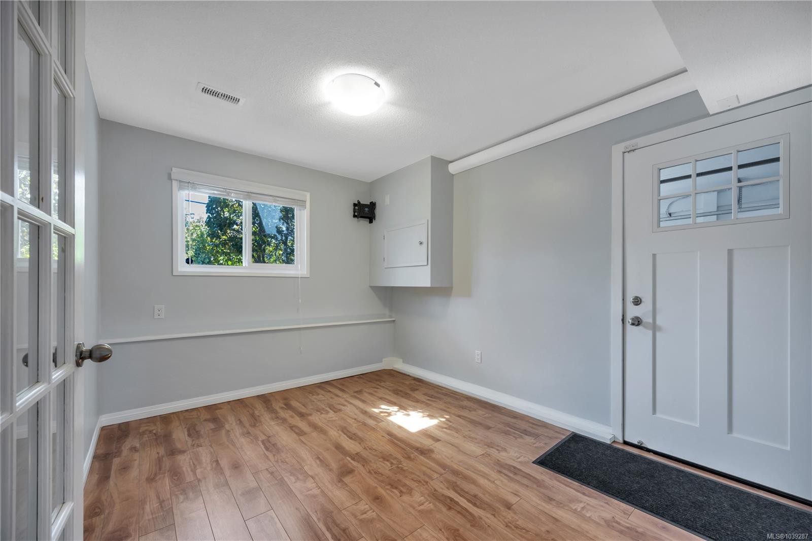 3236 Cedar Hill Rd, Saanich, BC