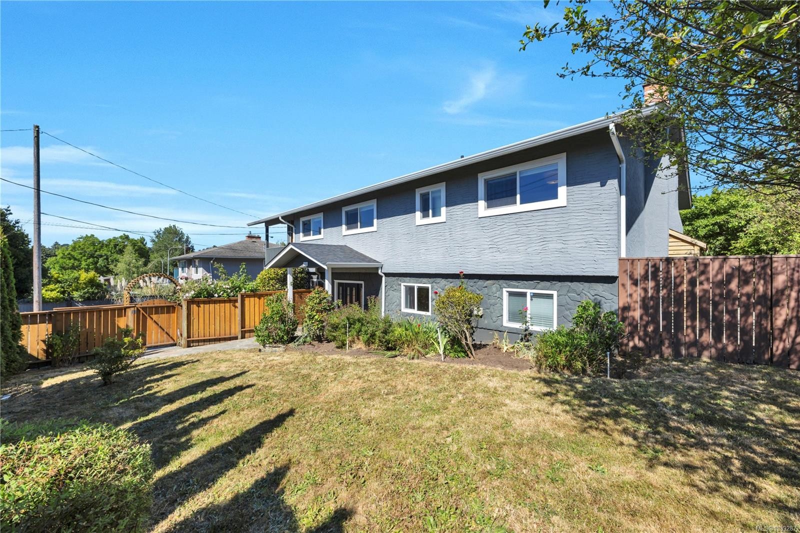 3236 Cedar Hill Rd, Saanich, BC