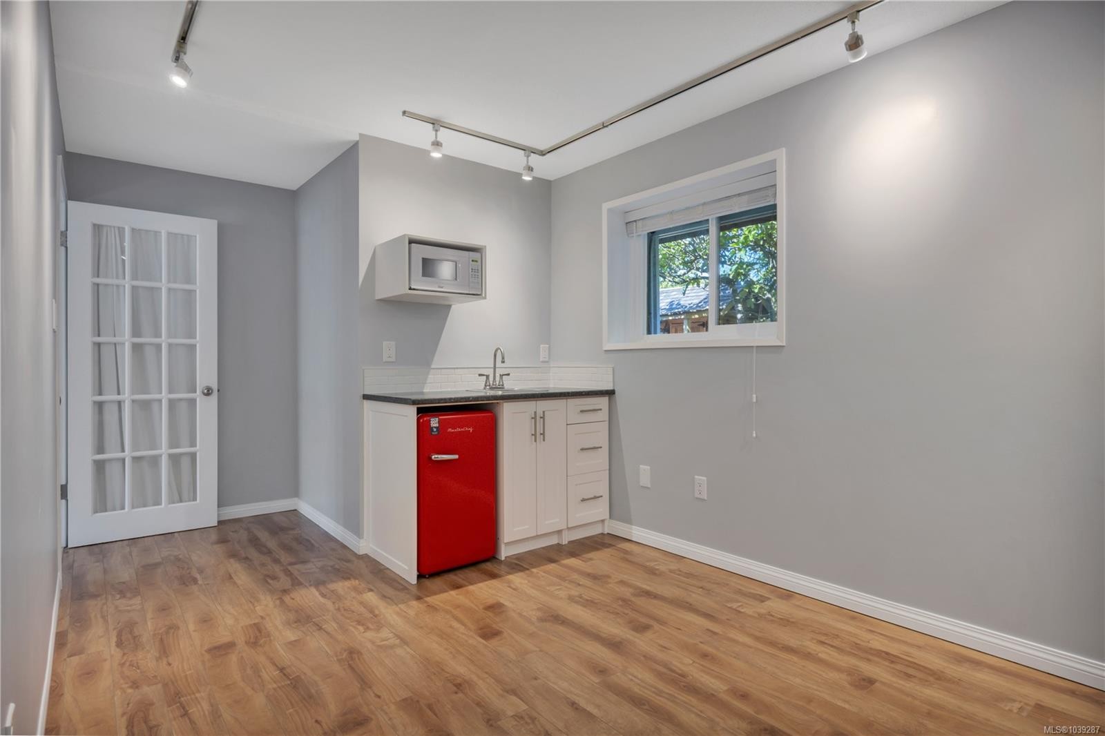 3236 Cedar Hill Rd, Saanich, BC