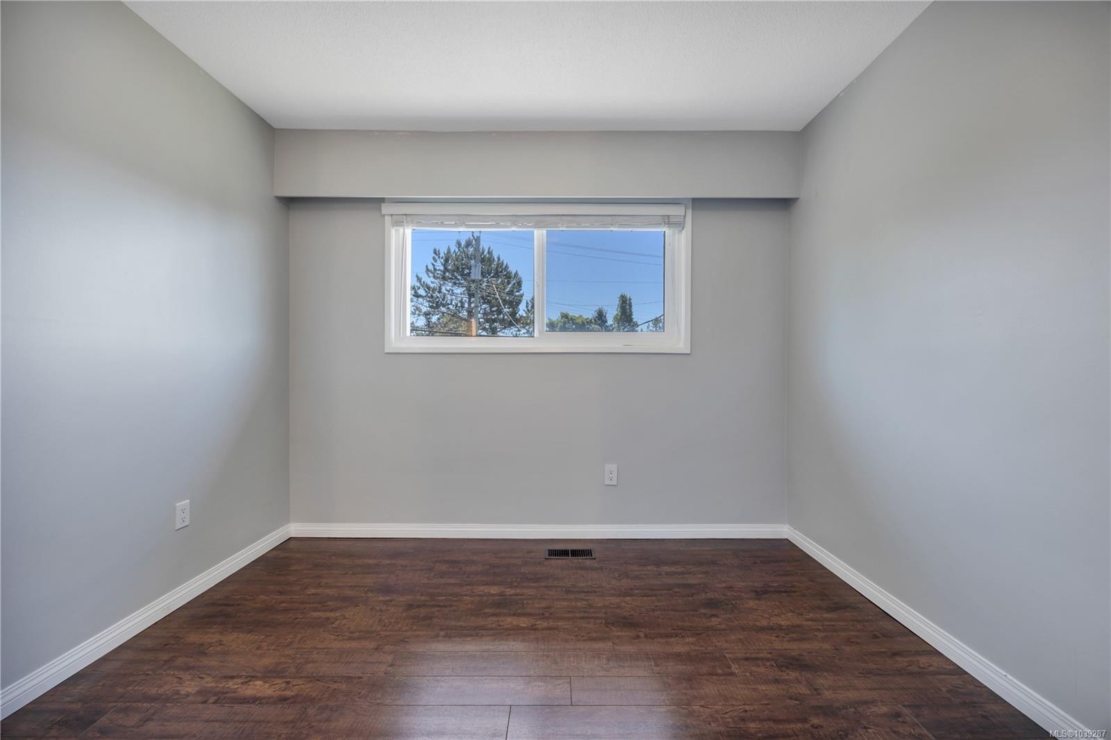 3236 Cedar Hill Rd, Saanich, BC