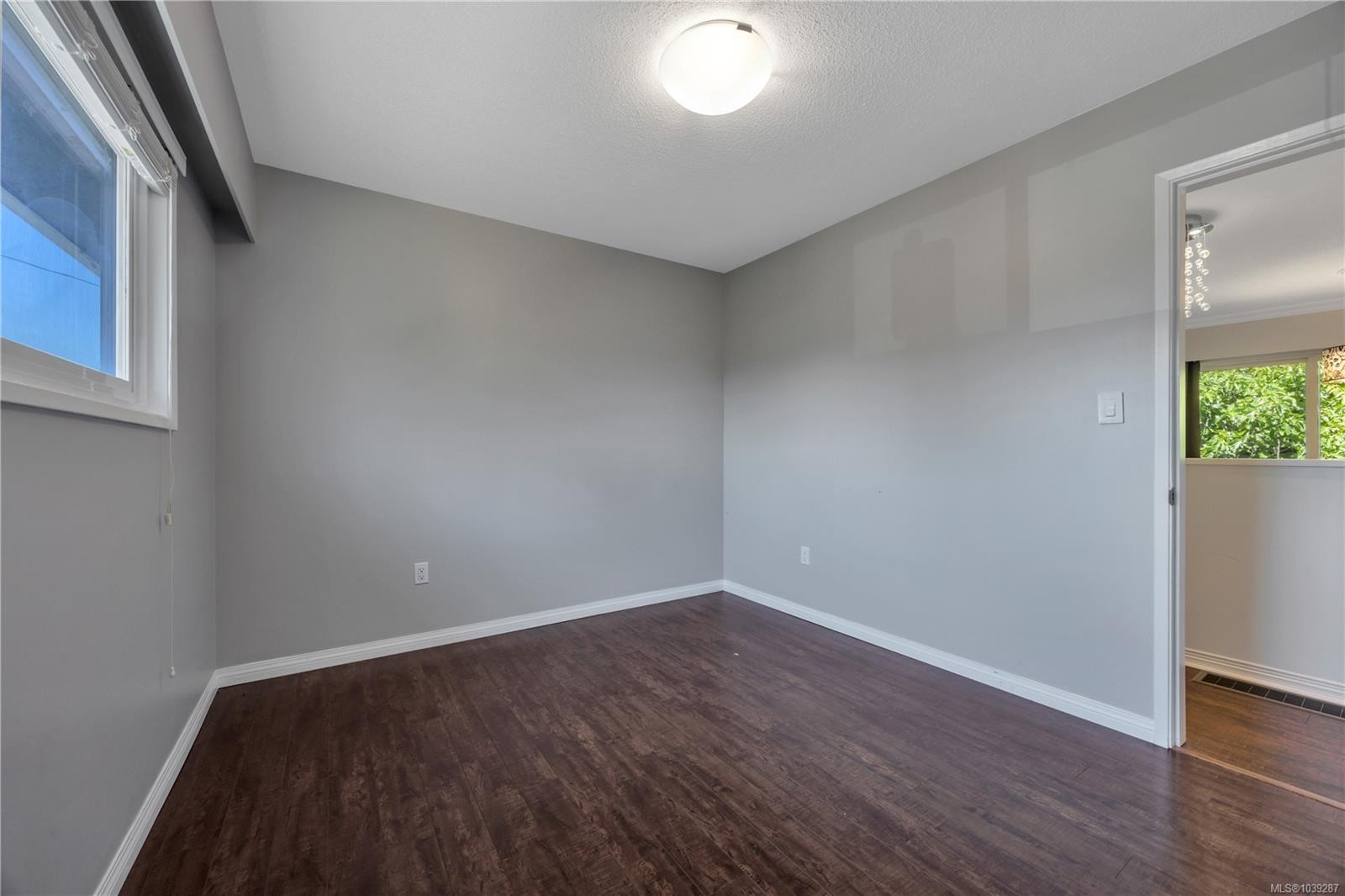 3236 Cedar Hill Rd, Saanich, BC