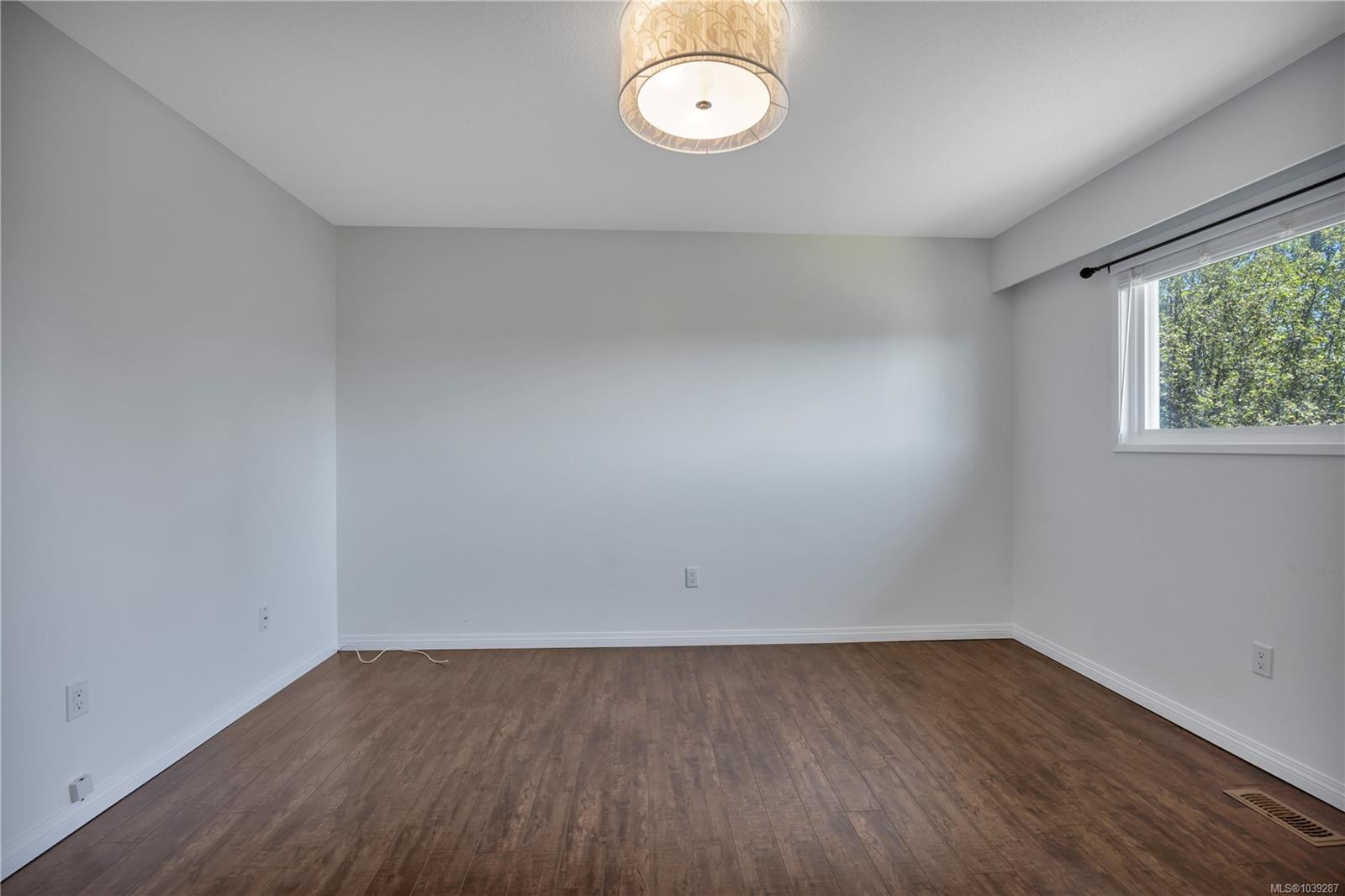 3236 Cedar Hill Rd, Saanich, BC