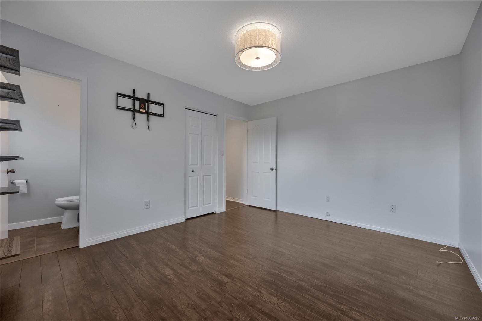 3236 Cedar Hill Rd, Saanich, BC