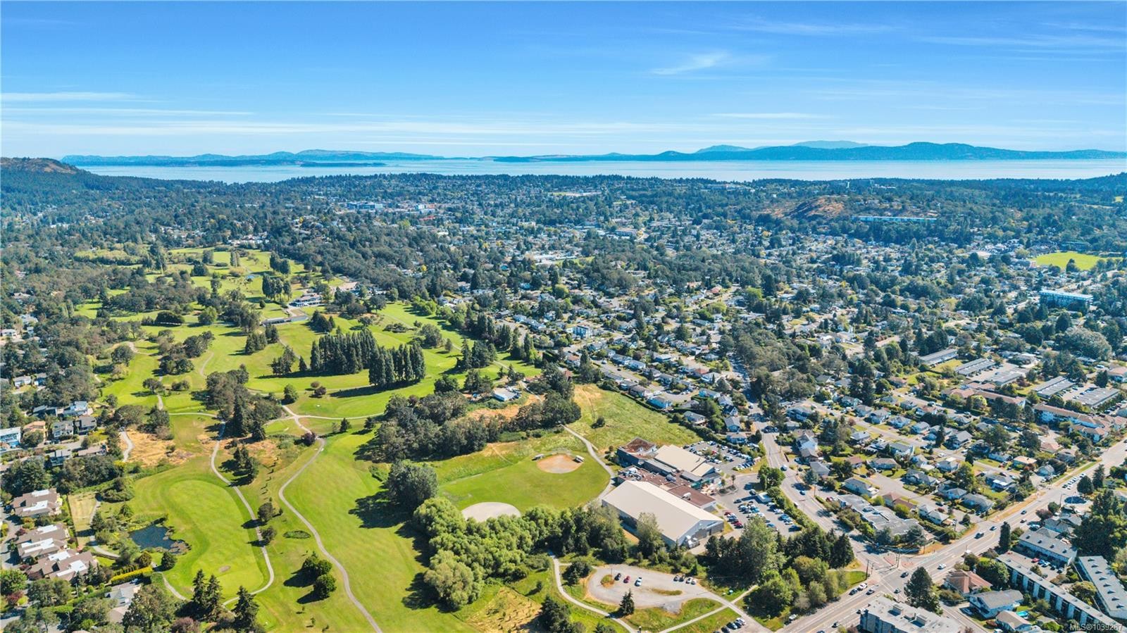 3236 Cedar Hill Rd, Saanich, BC