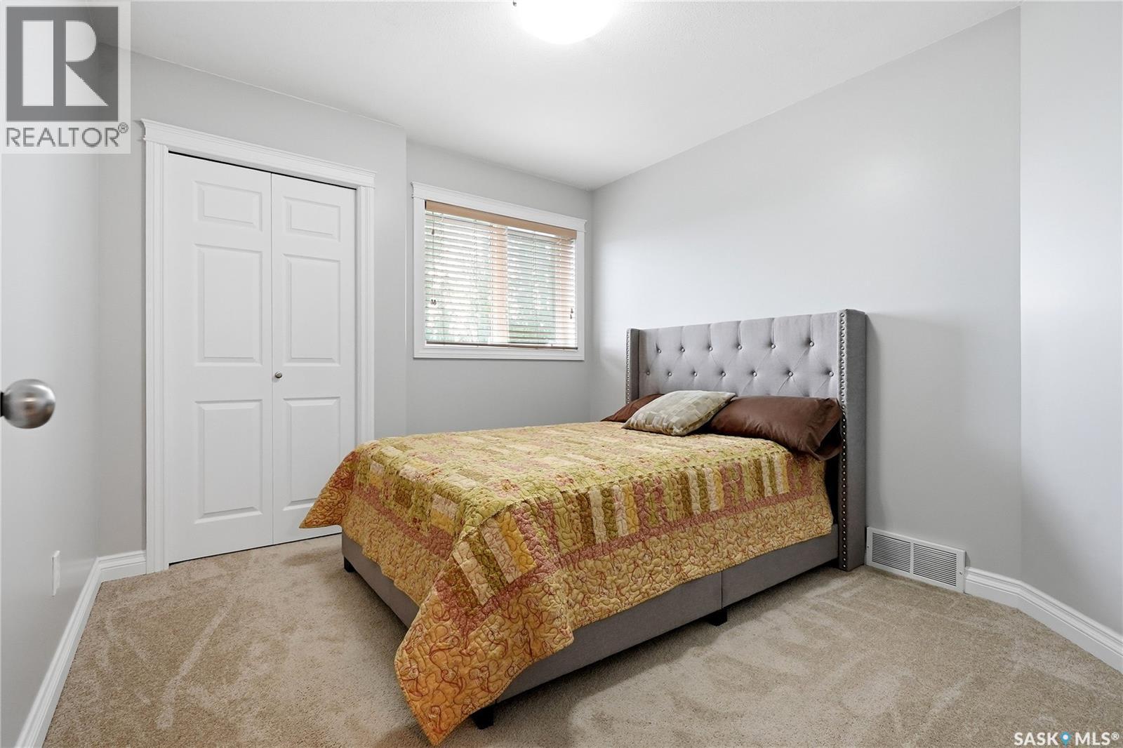 469 Brooklyn Crescent, Warman, SK