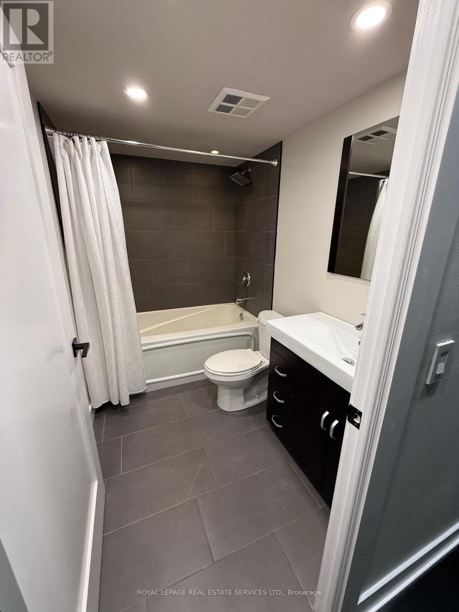 334 - 200 Manitoba Street, Toronto, ON