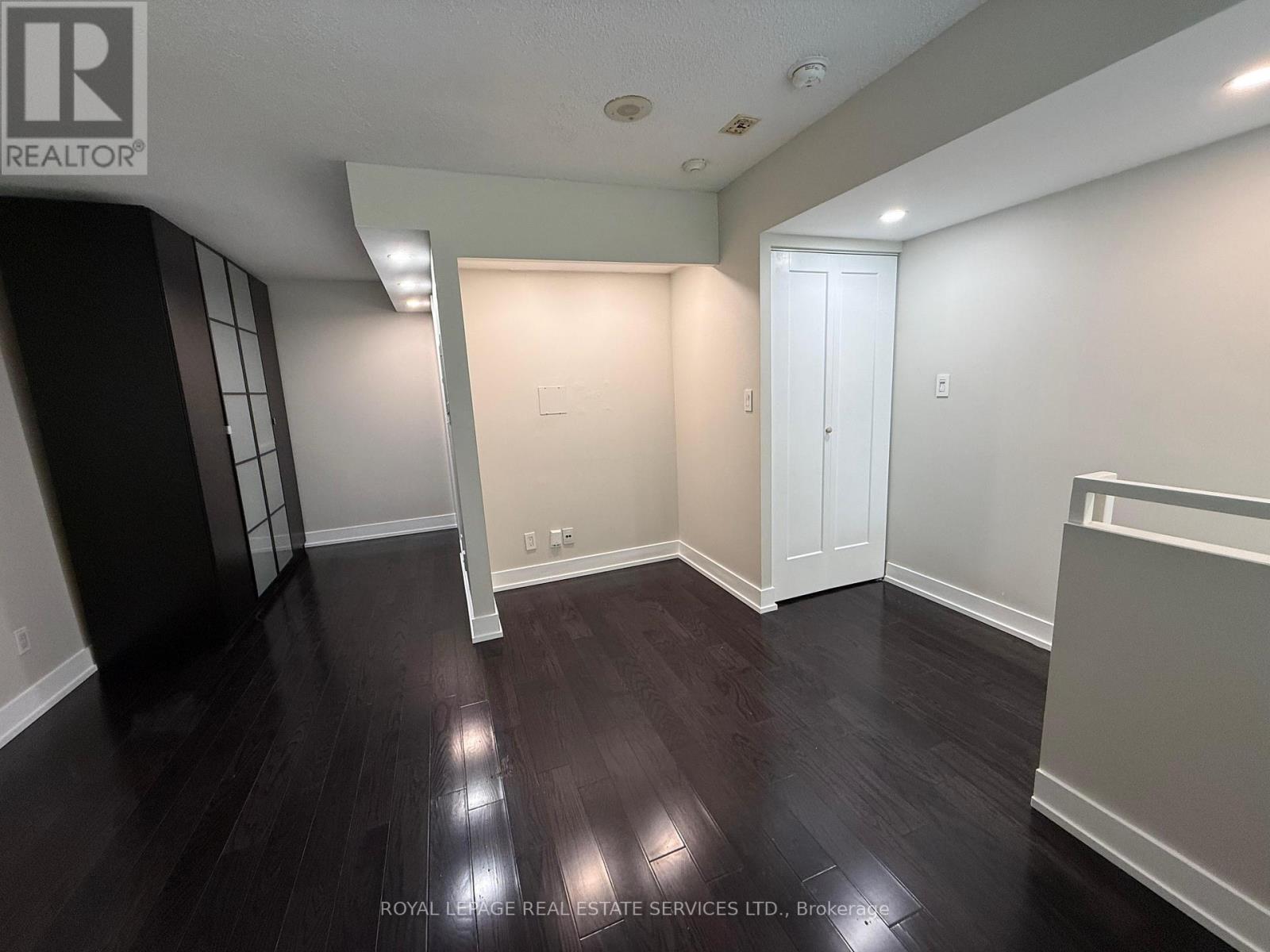 334 - 200 Manitoba Street, Toronto, ON