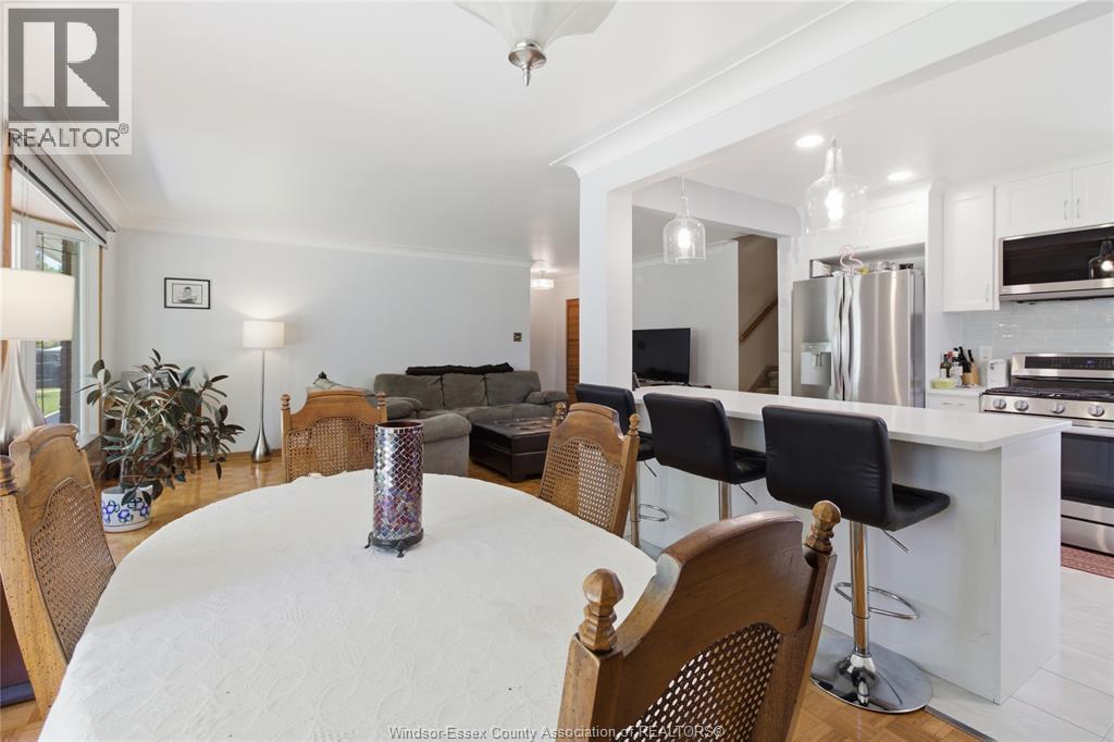 367 Genevieve, Windsor, ON