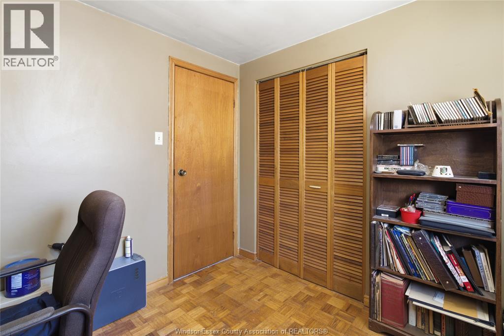 367 Genevieve, Windsor, ON