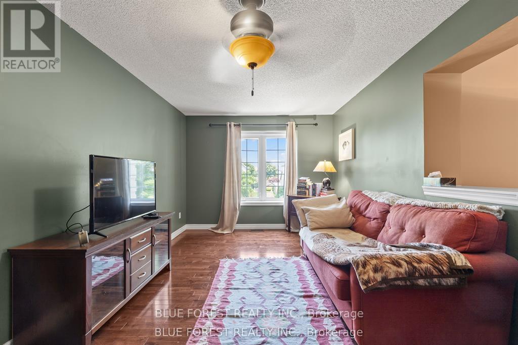 258 South Leaksdale Circle, London South (South U), ON
