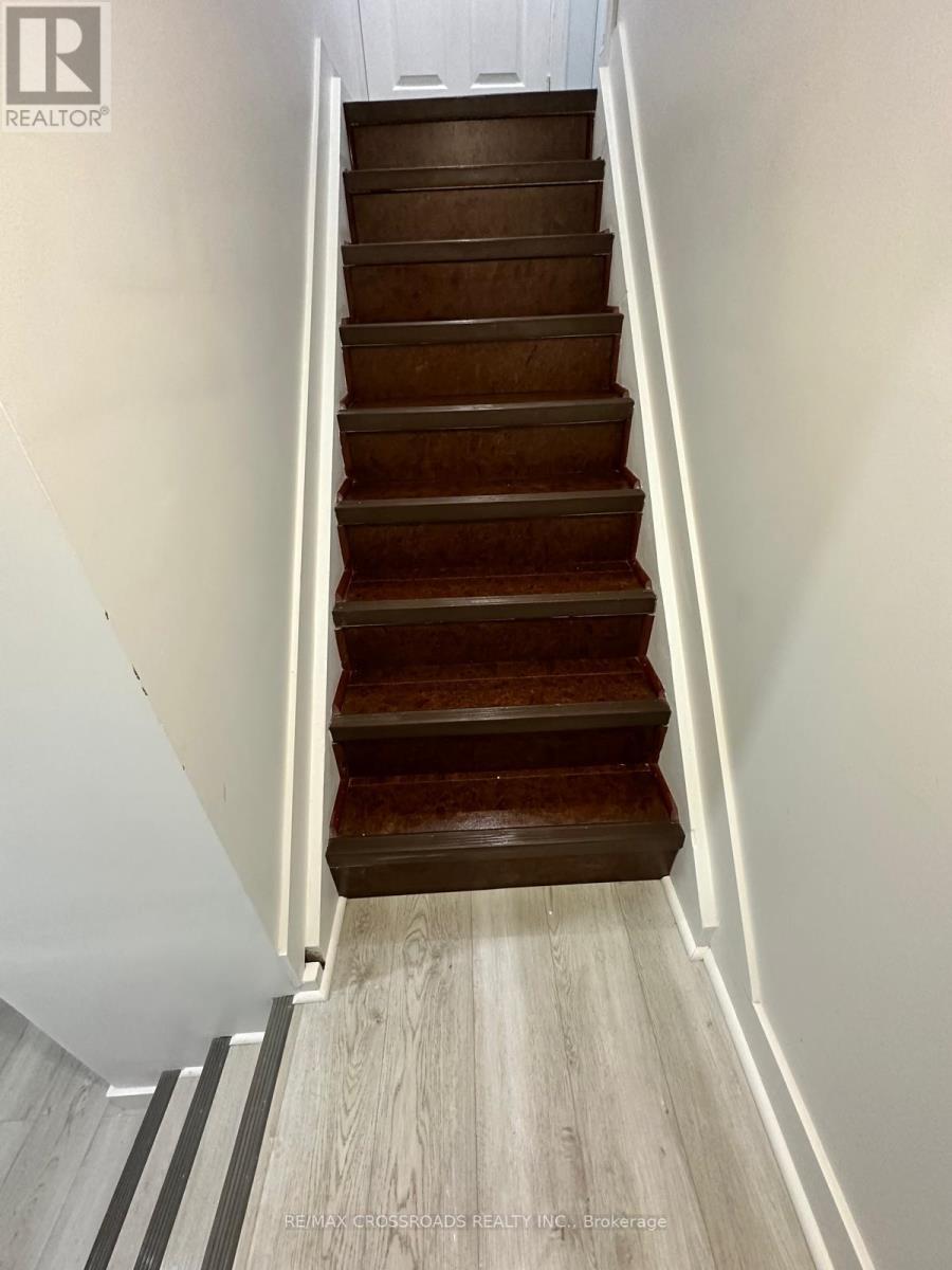 256 Birchcliffe Crescent, Hamilton, ON