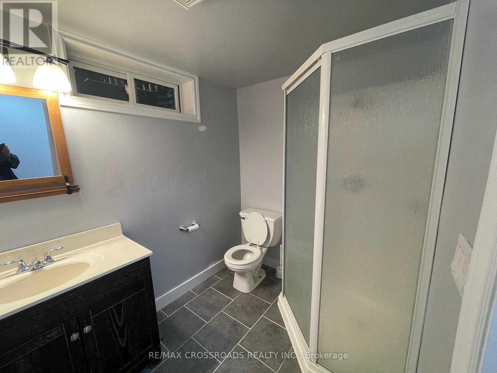 256 Birchcliffe Crescent, Hamilton, ON
