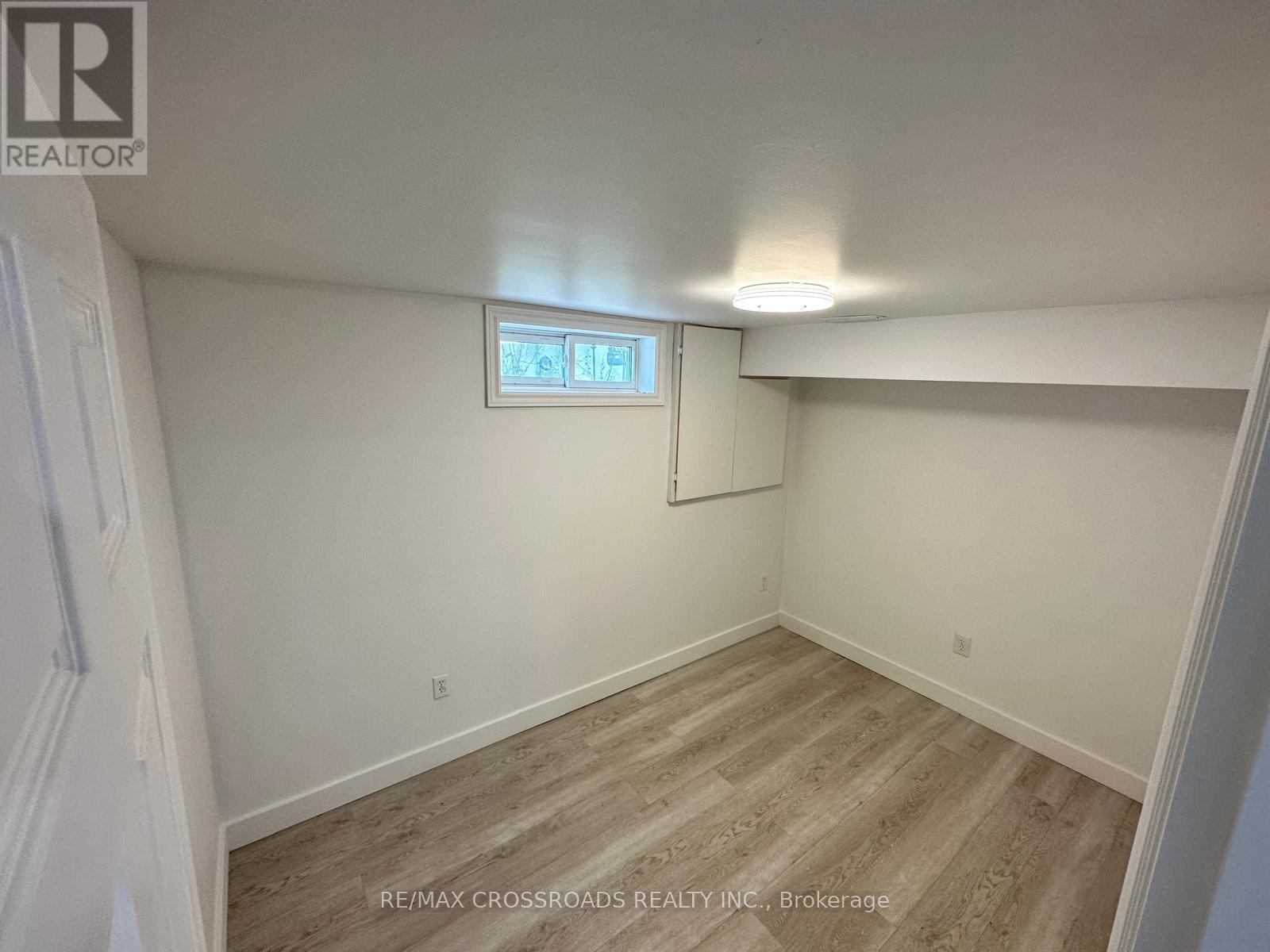 256 Birchcliffe Crescent, Hamilton, ON