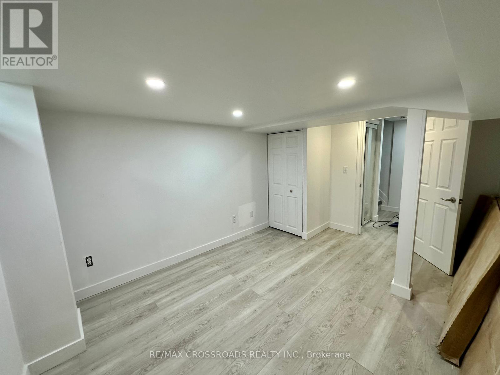 256 Birchcliffe Crescent, Hamilton, ON