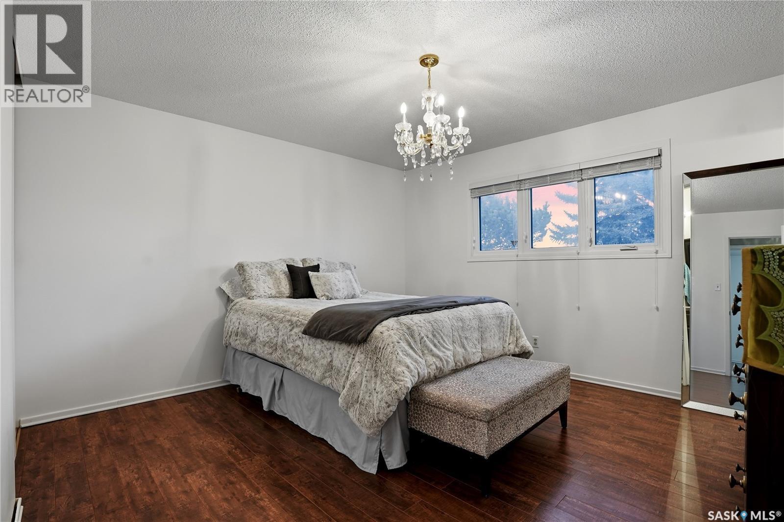 2225 Easthill, Saskatoon, SK